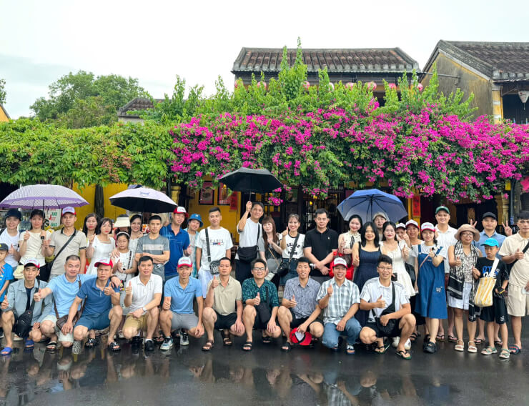 Thu nhập cạnh tranh Chính sách đãi ngộ hấp dẫn